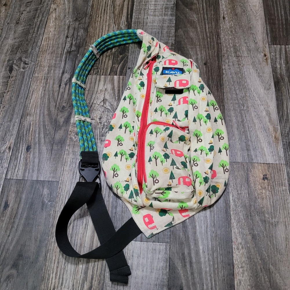 Kavu‎ Rope Campsite Campers Sling Bag (Discolored) Aop Multicolor Fun